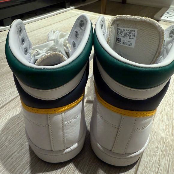 New Adidas high top sneakers. - Picture 3 of 5